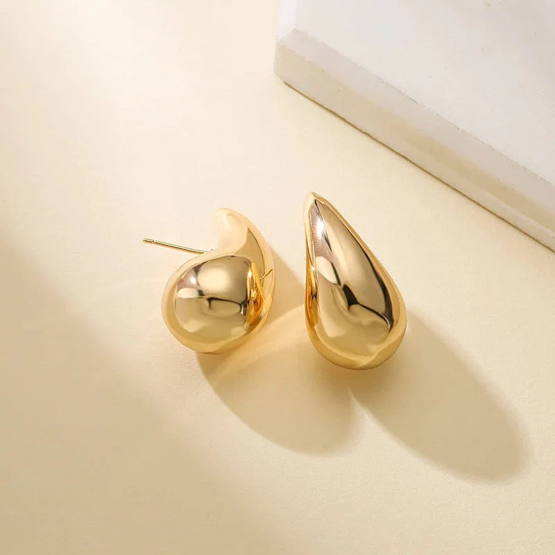 Boucles d'Oreilles Goutte d'Eau - Résine Ambrée Plaqué Or