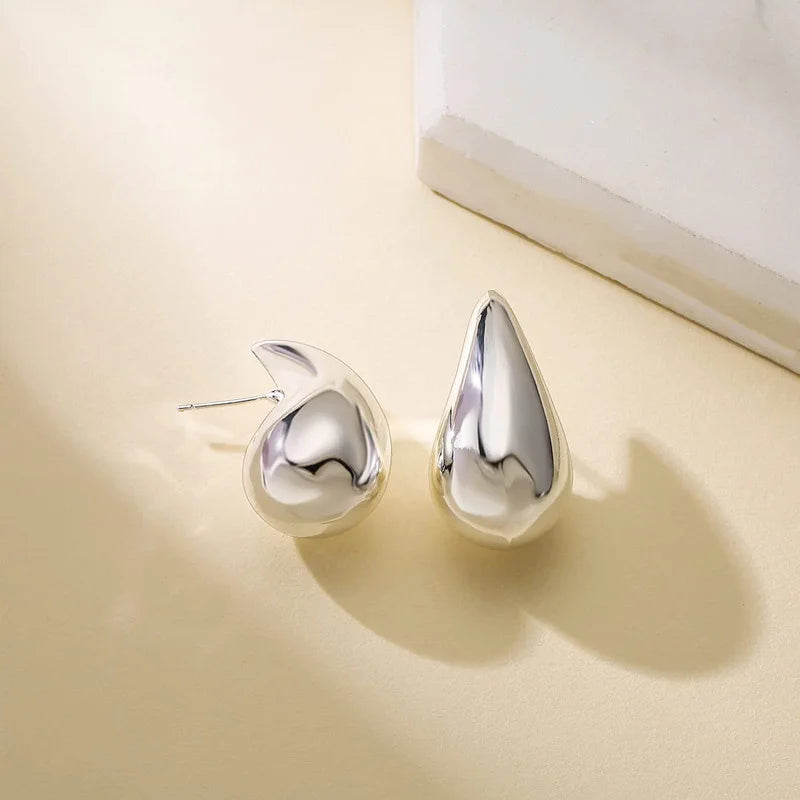 Boucles d'Oreilles Goutte d'Eau - Résine Ambrée Plaqué Or